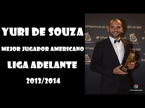 Yuri De Souza Mejor Jugador Americano de la Liga Adelante 13/14 Premio LFP